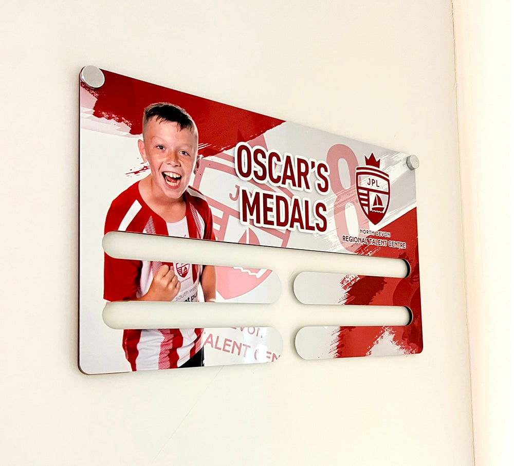Double medal holder