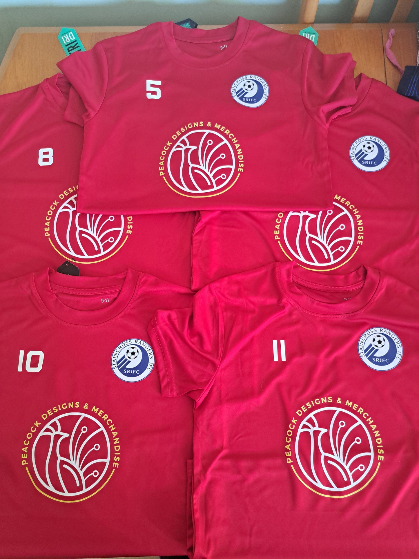 Badge, sponsor and number